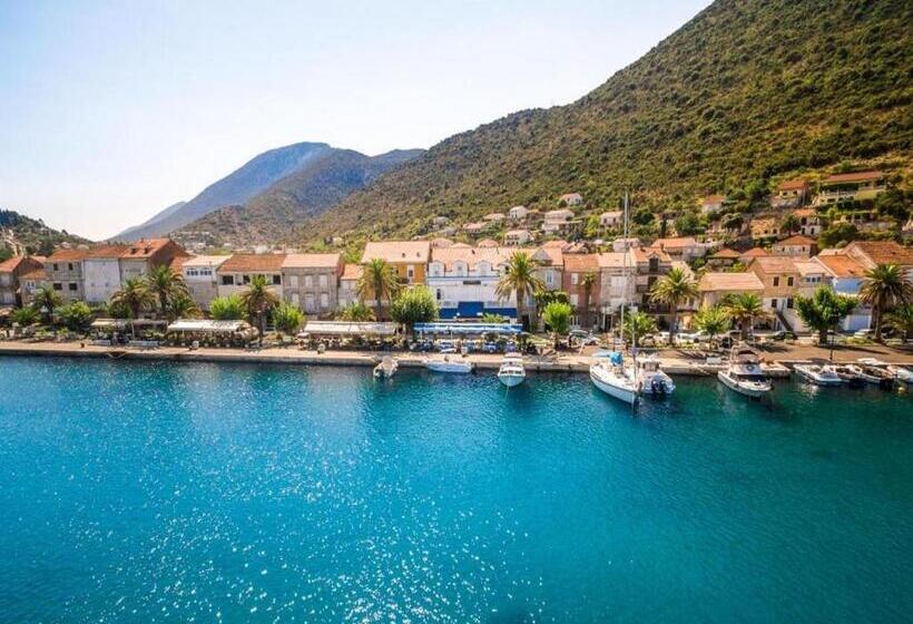 اتاق استاندارد با چشم‌انداز دریا, Guesthouse Aurora