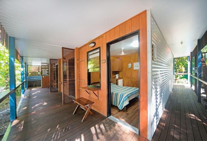 Номер Стандарт, Airlie Beach Magnums   Adults Only