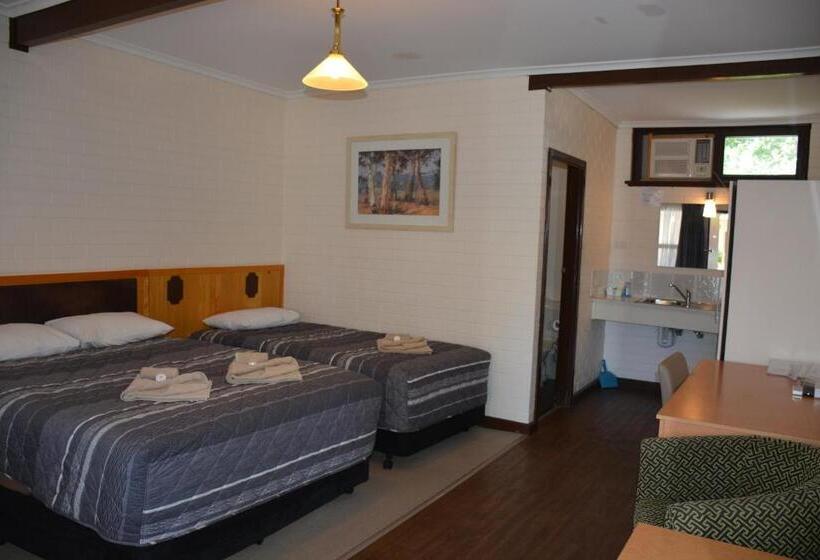 Номер Стандарт Трехместный, Angaston Vineyards Motel