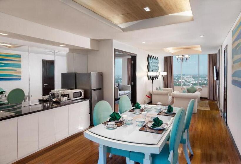 Президентский Люкс, The Alana Hotel & Convention Center Solo By Aston