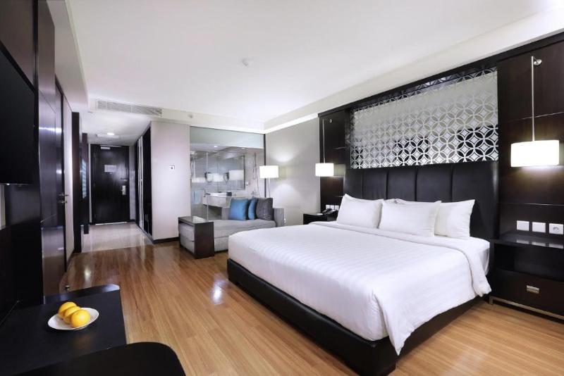 Номер Deluxe, The Alana Hotel & Convention Center Solo By Aston