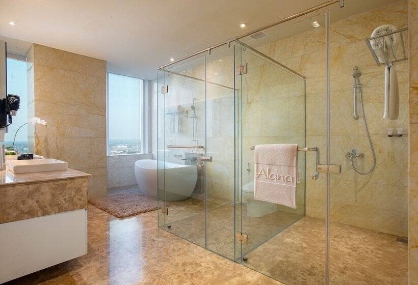 Президентский Люкс, The Alana Hotel & Convention Center Solo By Aston