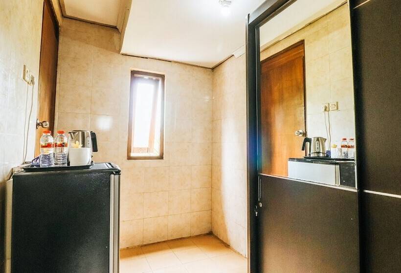 کابین, Villa Happy Jimbaran