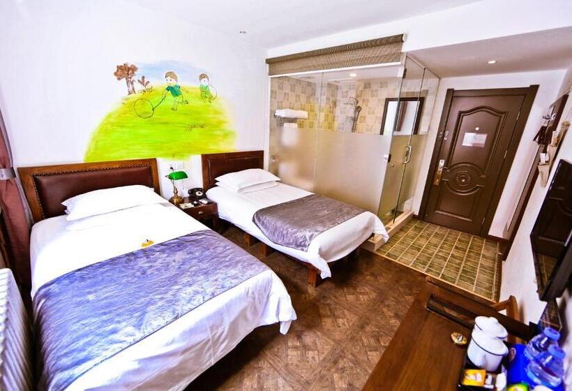 Номер Стандарт, Time Traveller Hotel   Near Beijing Lama Temple, The Imperial College, Ghost Street, Beihai Park, Ji