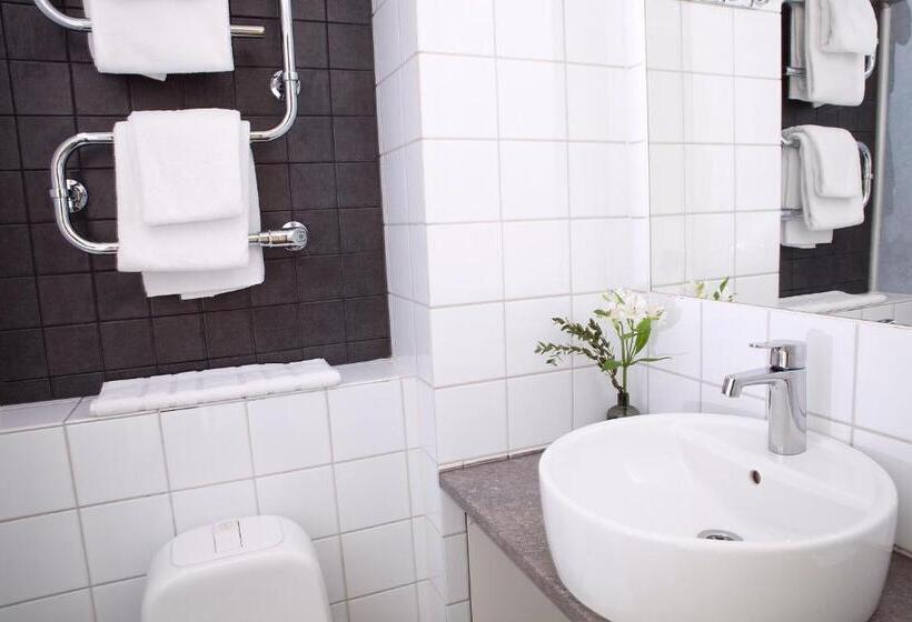 غرفة قياسية ثلاثية, Stf Zinkensdamm Hostel