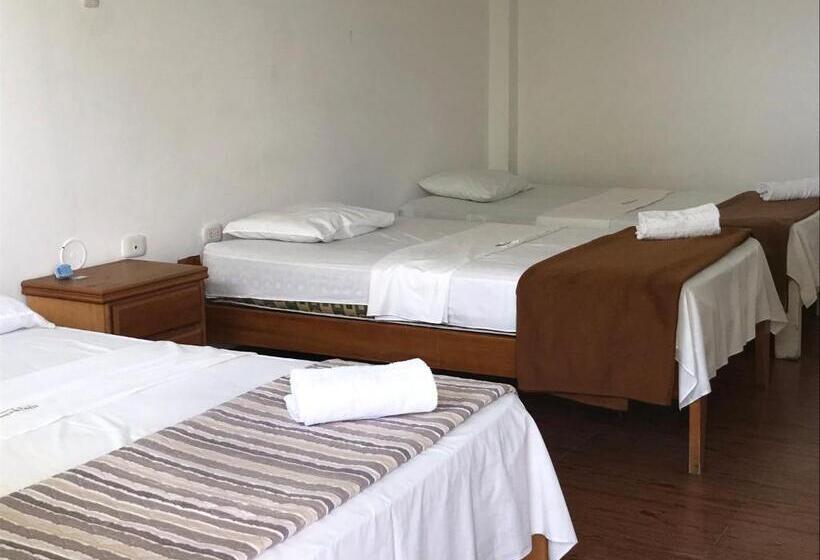 اتاق استاندارد سه نفره, Ecolodge Huaca Piedra