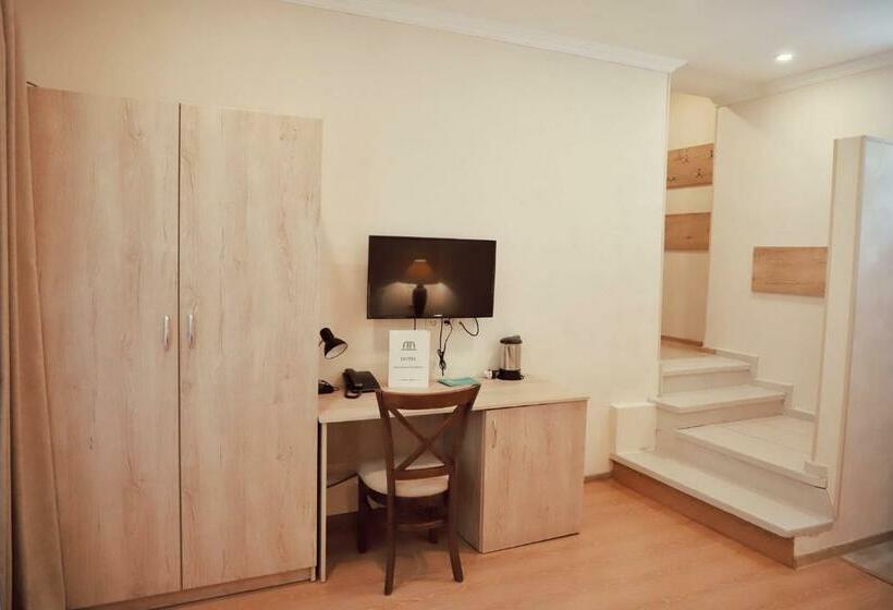 اتاق استاندارد با بالکن, Abastumani Residence