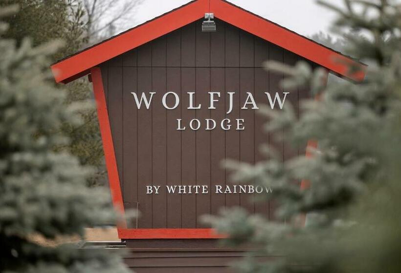 Стандартный Номер Кровать Кинг, Wolfjaw Lodge