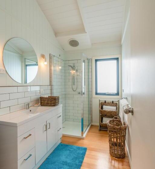Хижина, Bear Gully Coastal Cottages