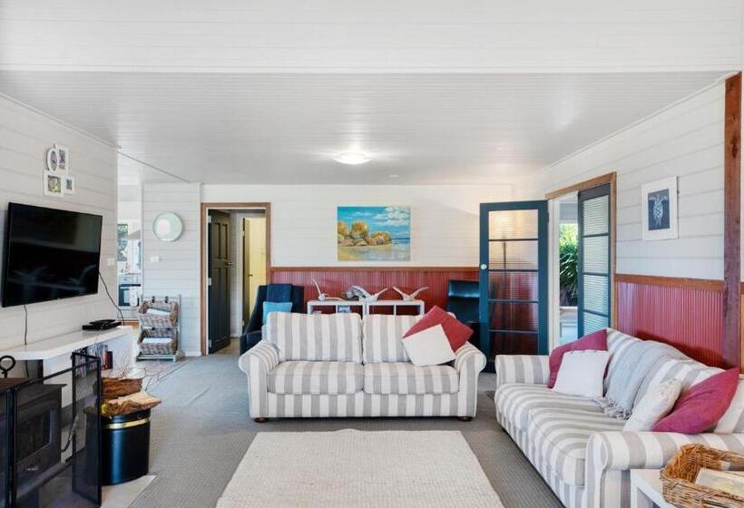 Апартаменты 3 Спальни, Bear Gully Coastal Cottages