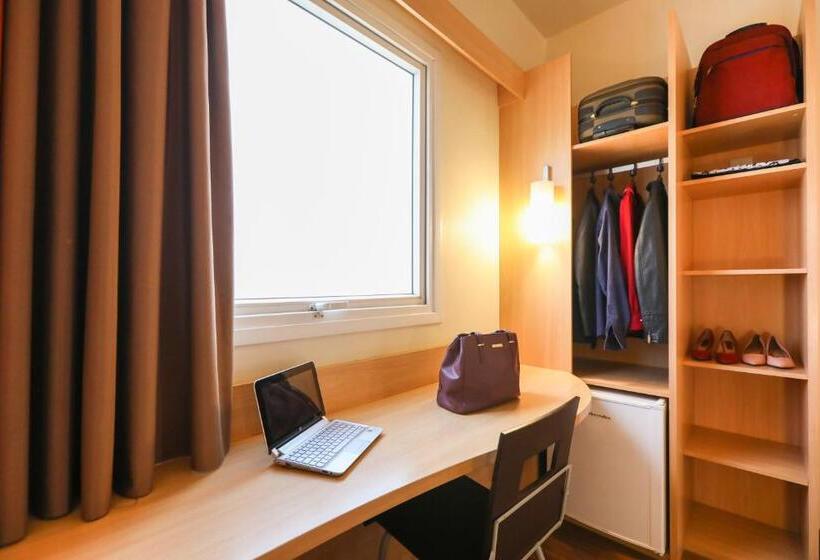 Номер Стандарт, Ibis Montes Claros Shopping