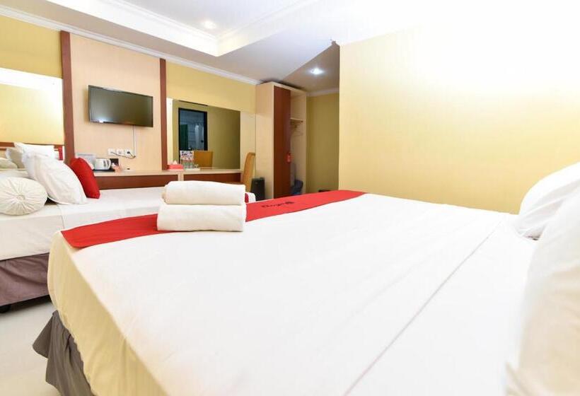 Номер Стандарт, Reddoorz Plus Near Mall Bali Galeria 2
