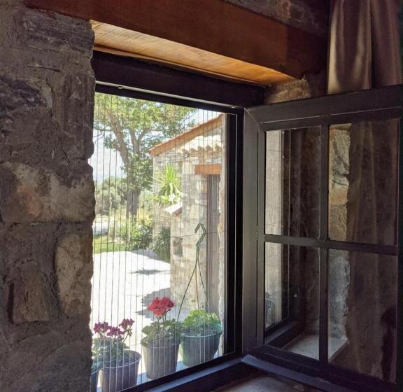 스탠다드 트리플 룸 가든 전망, Bahab Guest House