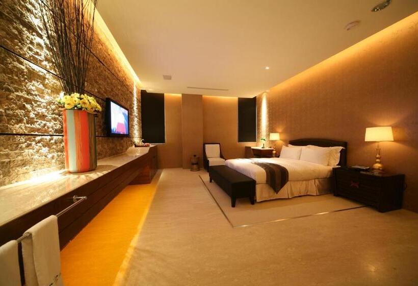 اتاق استاندارد, Lanshy Motel