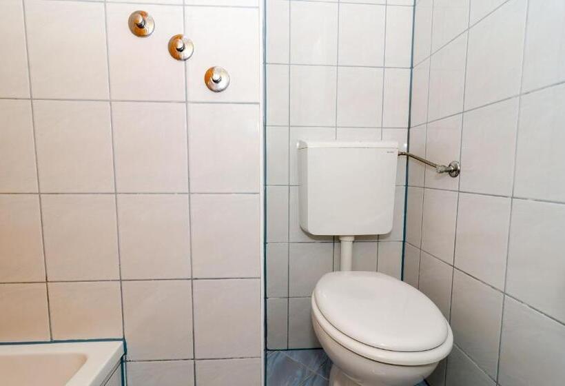 اتاق استاندارد, Guest House Daniela