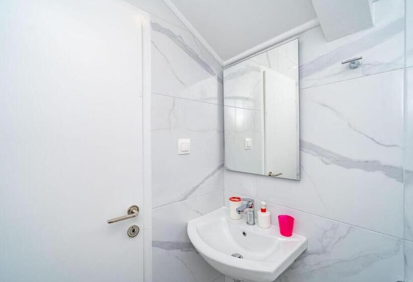 اتاق سوپریور با چشم‌انداز دریا, Guest House Daniela