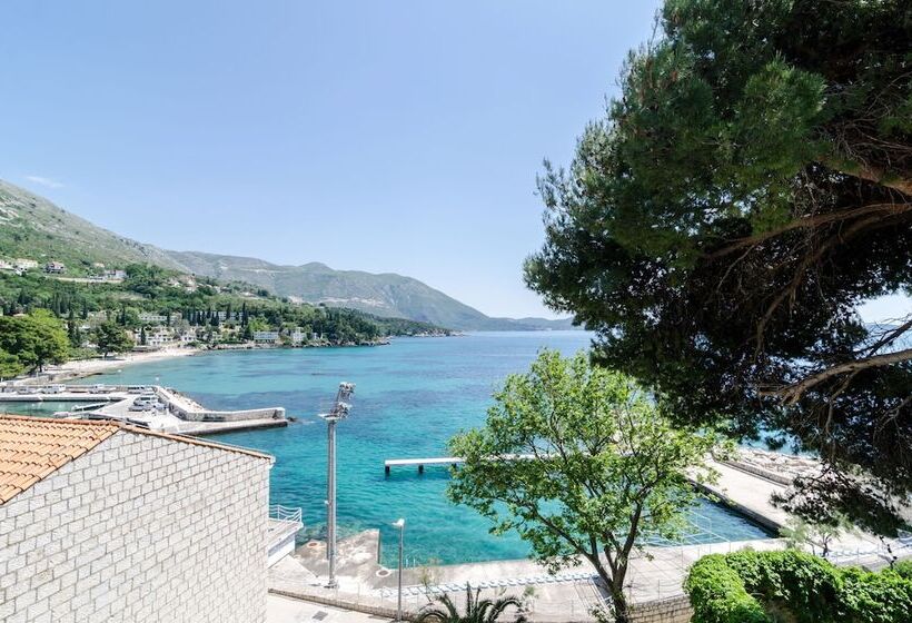 اتاق استاندارد با بالکن و چشم‌انداز دریا, Guest House Daniela