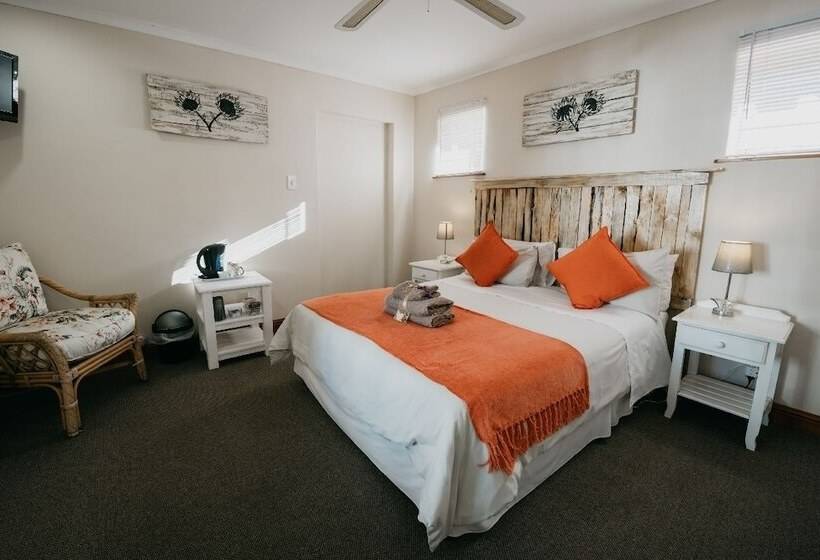Номер Стандарт, The Village Lodge
