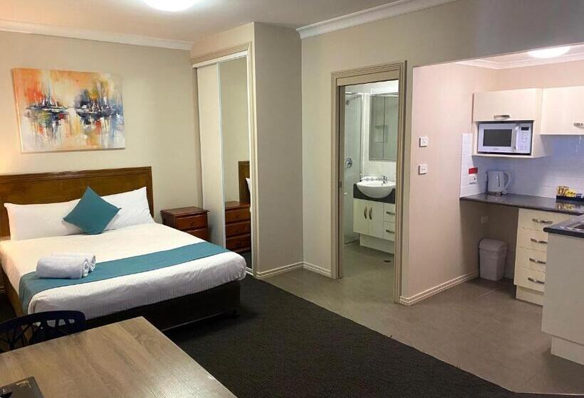 스탠다드 스튜디오, City Ville Apartments And Motel
