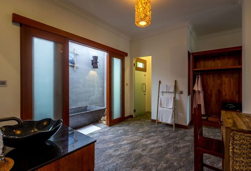 سوییت با چشم‌انداز باغ, La Riviere D  Angkor Resort
