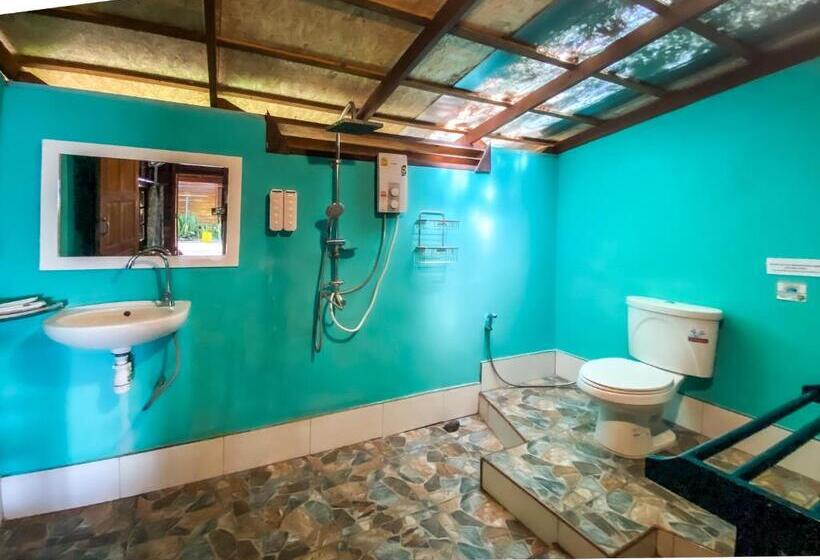 디럭스 방갈로, Lipe Beach Resort