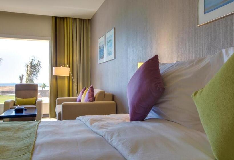 Premium Room Side Sea View, Radisson Blu Resort Jizan