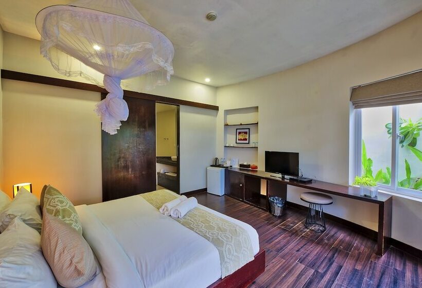 اتاق کلاب, Ren Resort