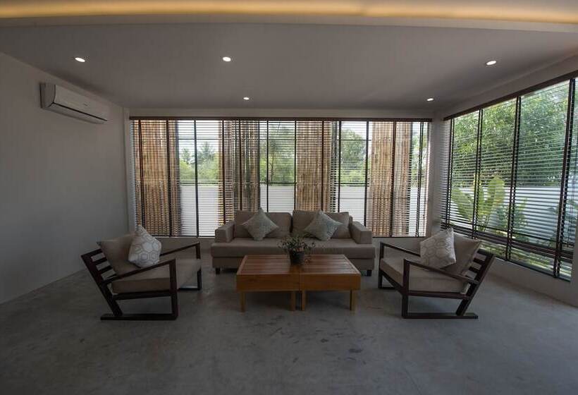 اتاق استاندارد, Ren Resort