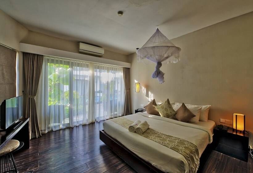 اتاق کلاب, Ren Resort