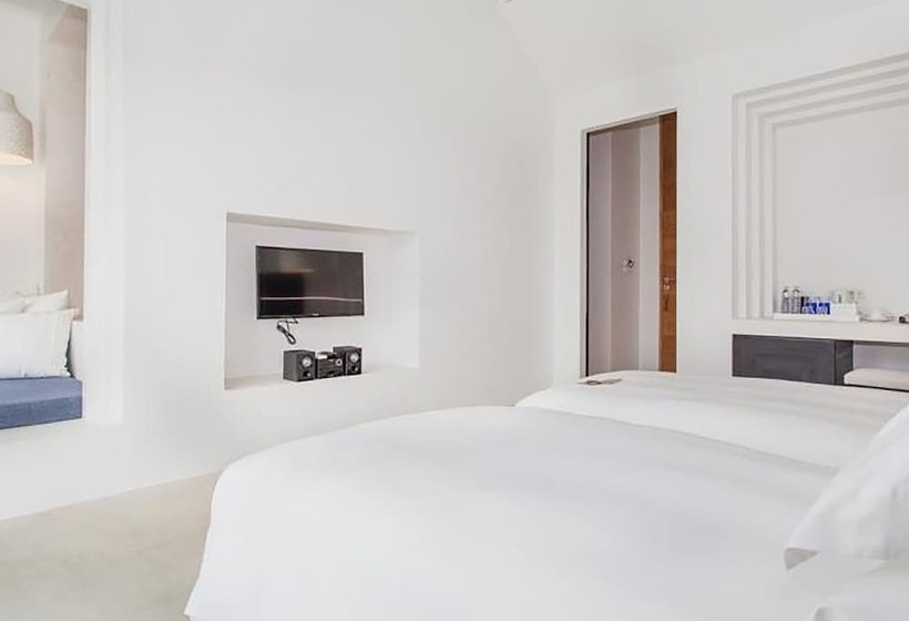 Deluxe room with river view, Sala Ayutthaya