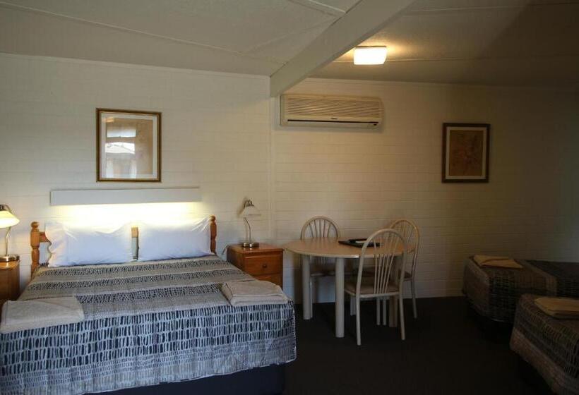 패밀리 룸, Cobram Colonial Motor Inn