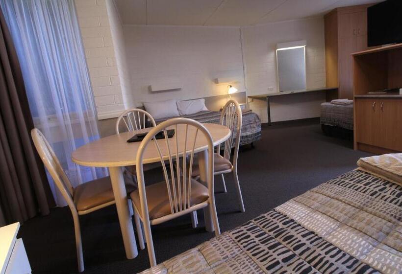 패밀리 룸, Cobram Colonial Motor Inn