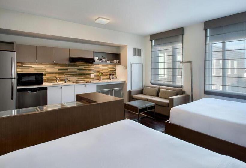 스탠다드 스튜디오, Element Boston Seaport District