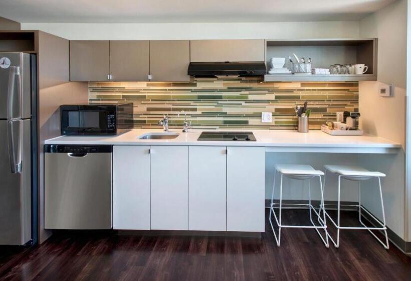 스위트 킹사이즈 침대, Element Boston Seaport District