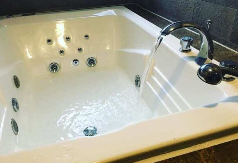اتاق استاندارد, Friendly Dh Naissance Hotel By Mindrum Group