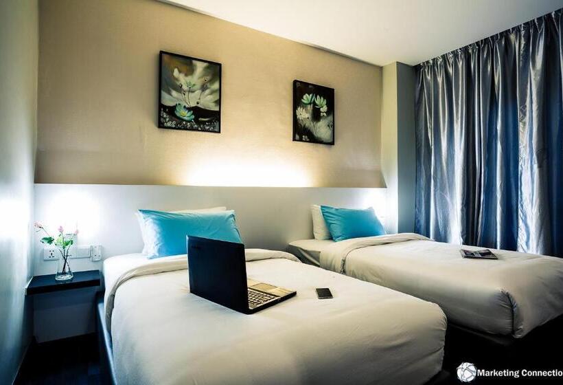 Номер Стандарт, Golden Roof Hotel Ampang Ipoh