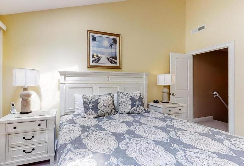 Apartamento 3 Dormitórios, Beachwalk 126