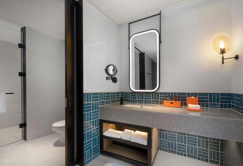 Стандартный Номер Кровать Кинг, Four Points By Sheraton Chongqing, Yongchuan