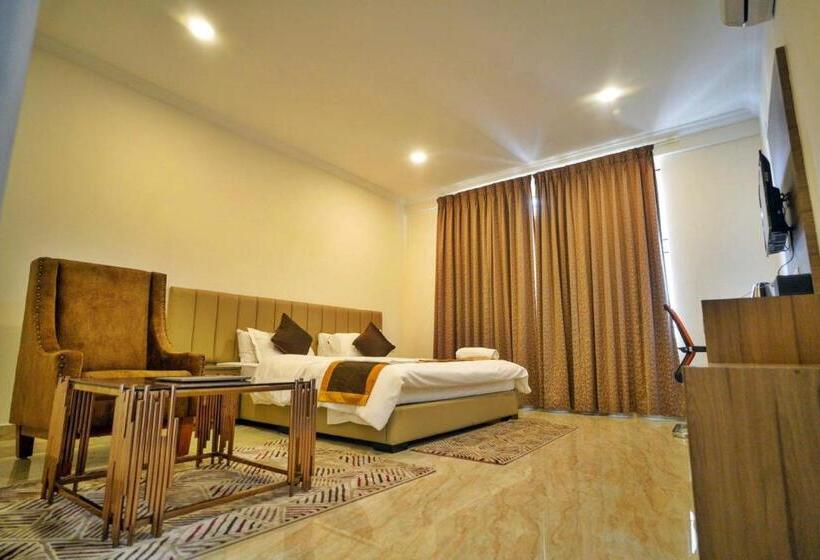 غرفة ديلوكس, Sterling Inn Bangalore International Airport