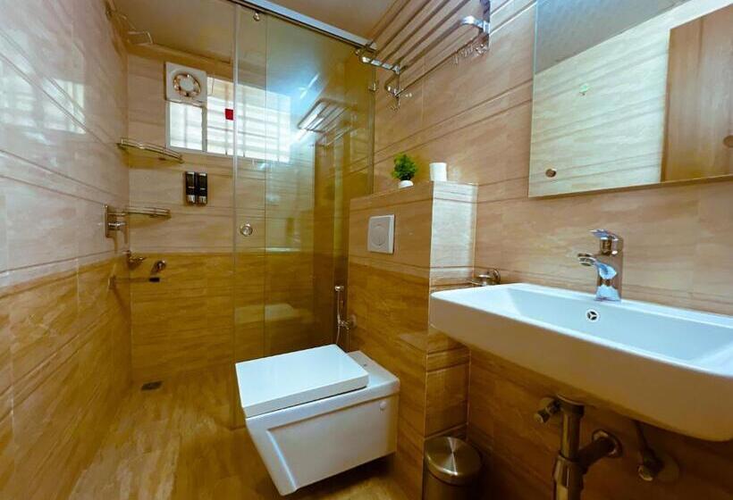غرفة ديلوكس, Sterling Inn Bangalore International Airport