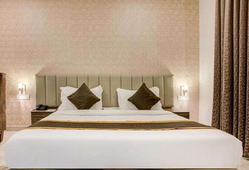 غرفة ديلوكس, Sterling Inn Bangalore International Airport