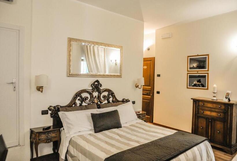 اتاق استاندارد, Case Brizi Assisi