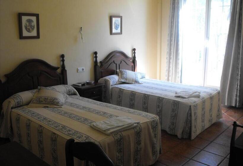 Номер Стандарт, Hostal Nicol's
