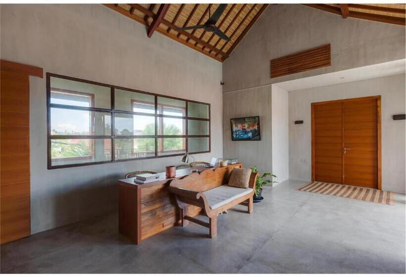 Вилла 4 Спальни, Zin Berawa Villas & Bungalows