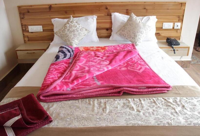 スーペリアールーム, 9 Senses Group Hotels , Ravangla