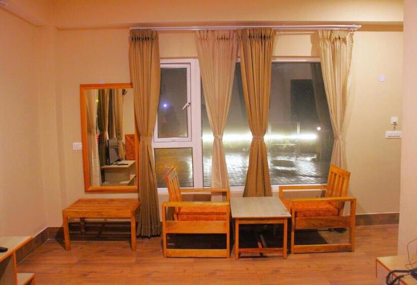 高级大房间, 9 Senses Group Hotels , Ravangla