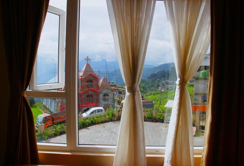 スーペリアールーム, 9 Senses Group Hotels , Ravangla