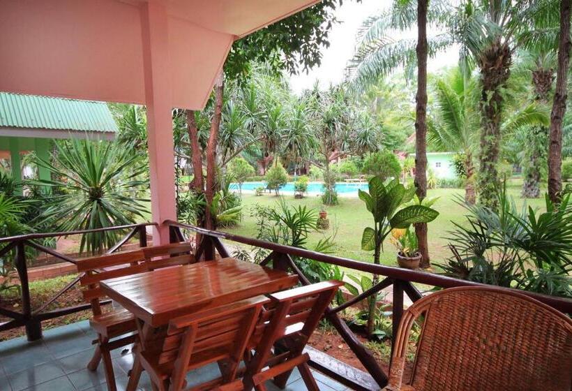 Семейный Номер, Bangburd Resort
