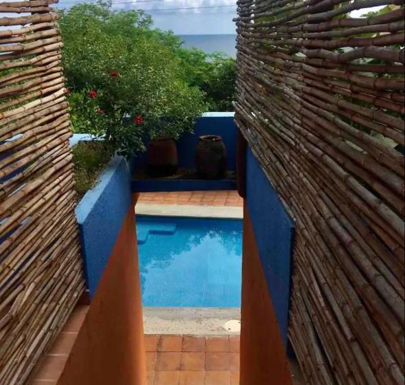 オーシャンビューデラックスルームバルコニー付き, Casa Azul