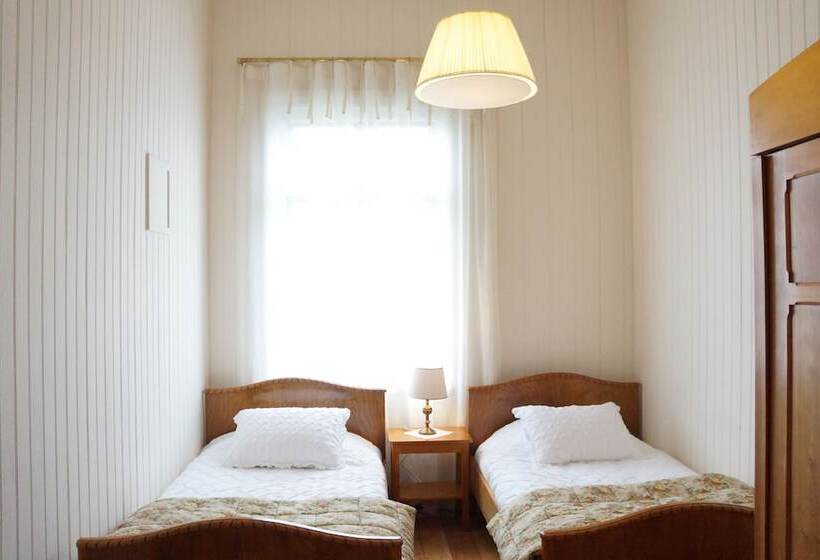 家庭间, Boutique Casa Werner